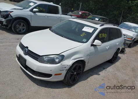 2012 Volkswagen Jetta Sportwagen 2.0L Tdi z USA, uszkodzony, nr VIN 3VWPL7AJ0CM685055